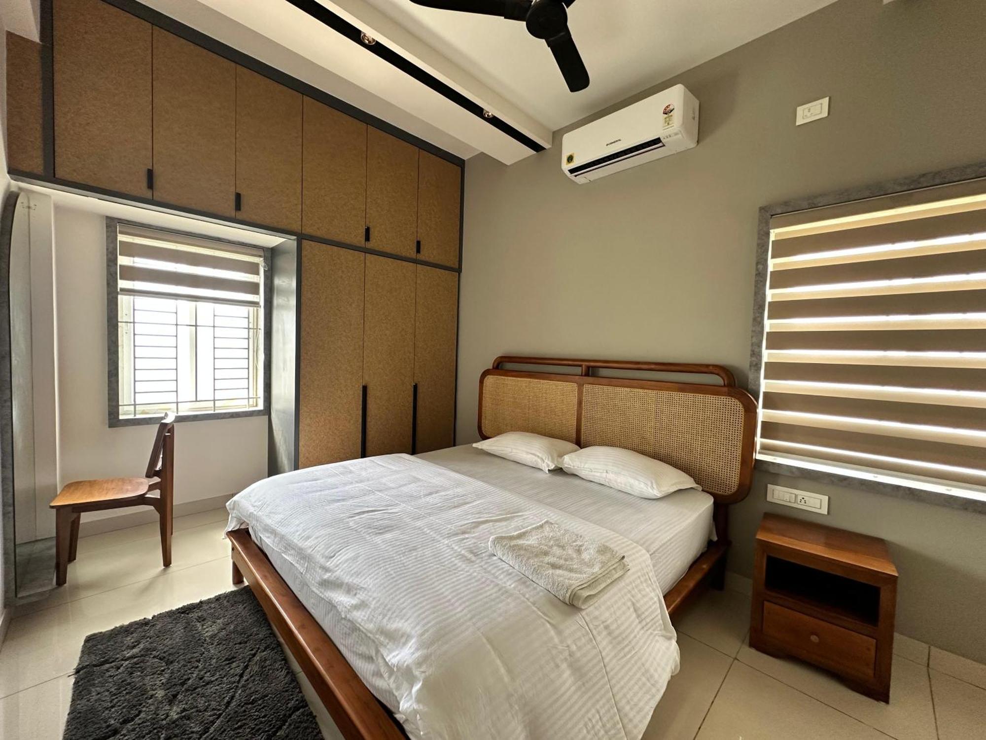 Thulasi Avenue Inn Pollāchi Exteriér fotografie