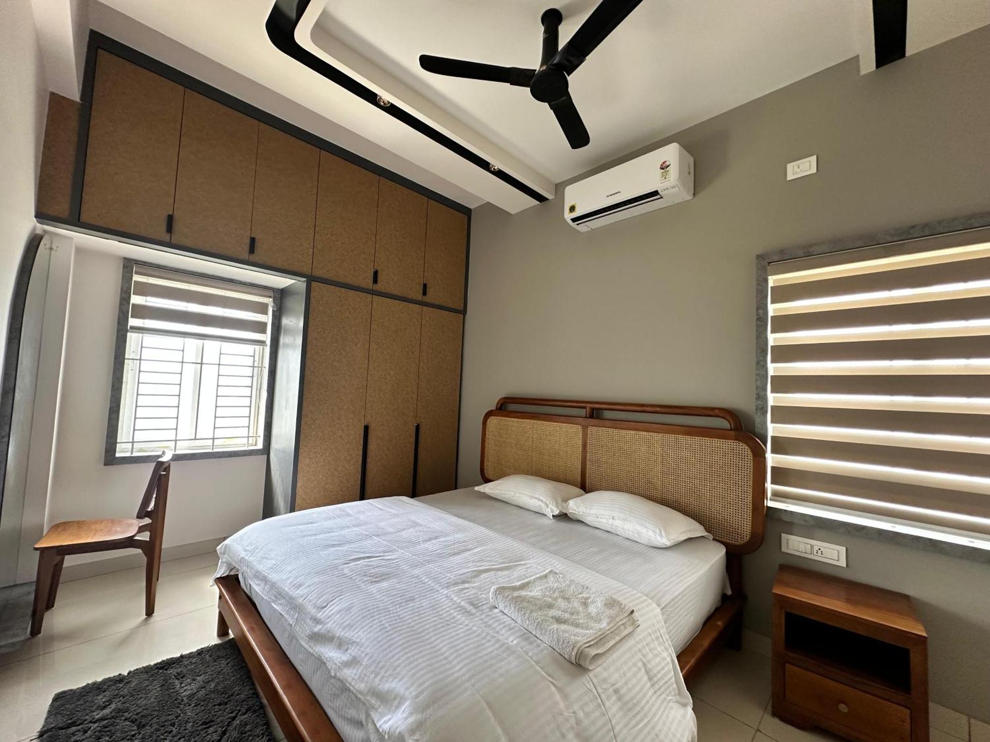 Thulasi Avenue Inn Pollāchi Exteriér fotografie