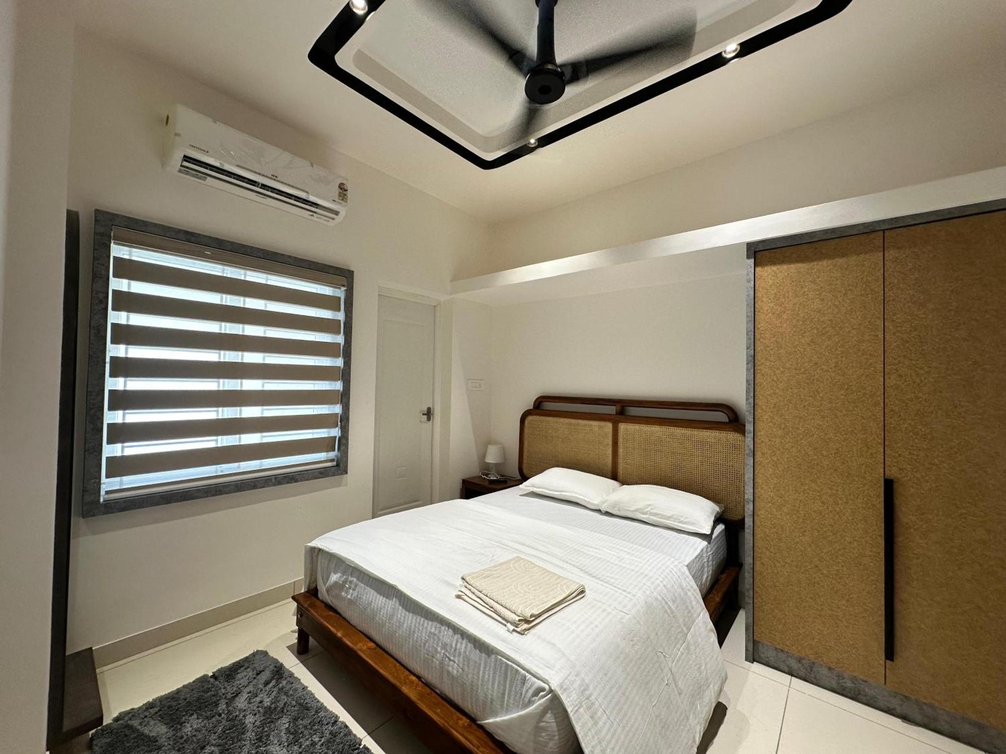 Thulasi Avenue Inn Pollāchi Exteriér fotografie